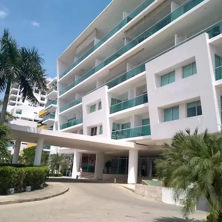 Morros Playa Edificio Frente Al Mar 1 *