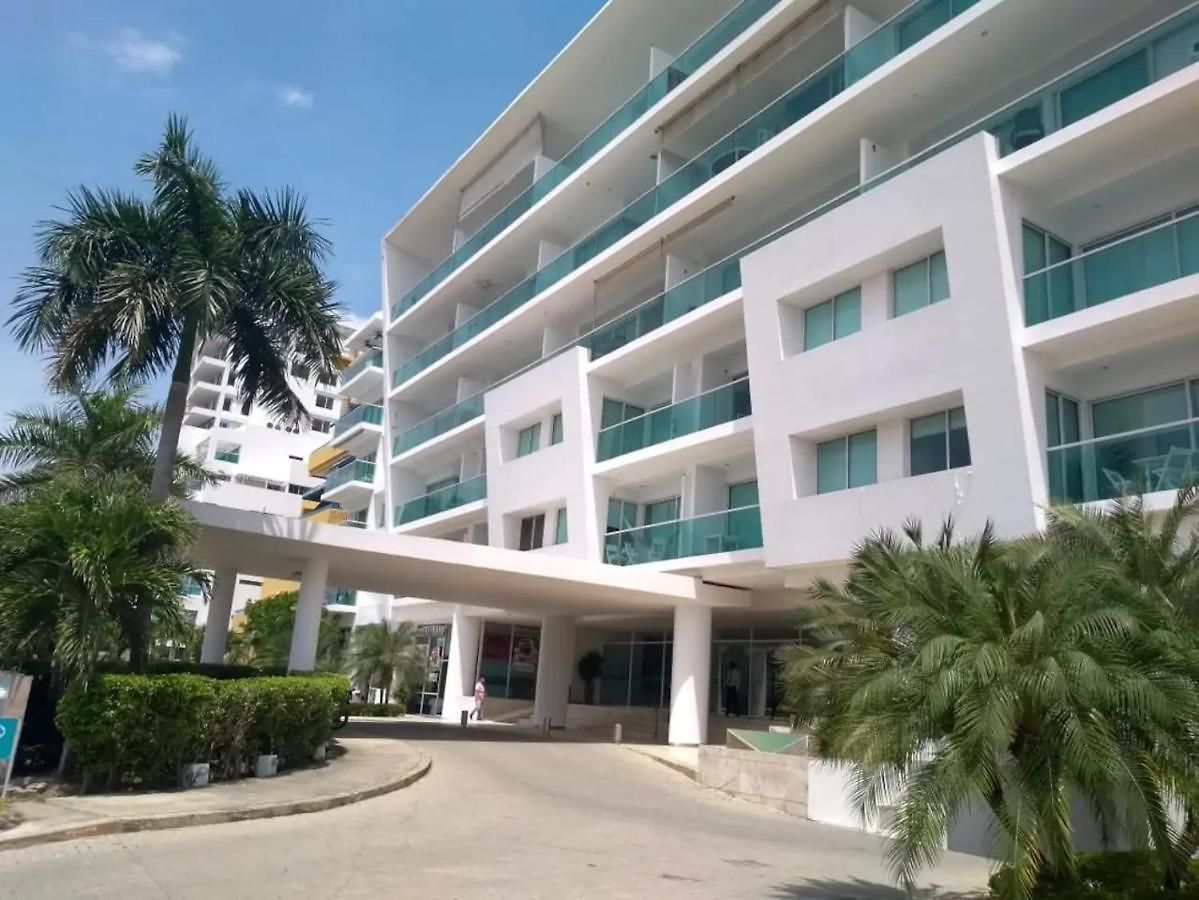 Morros Playa Edificio Frente Al Mar 1 *