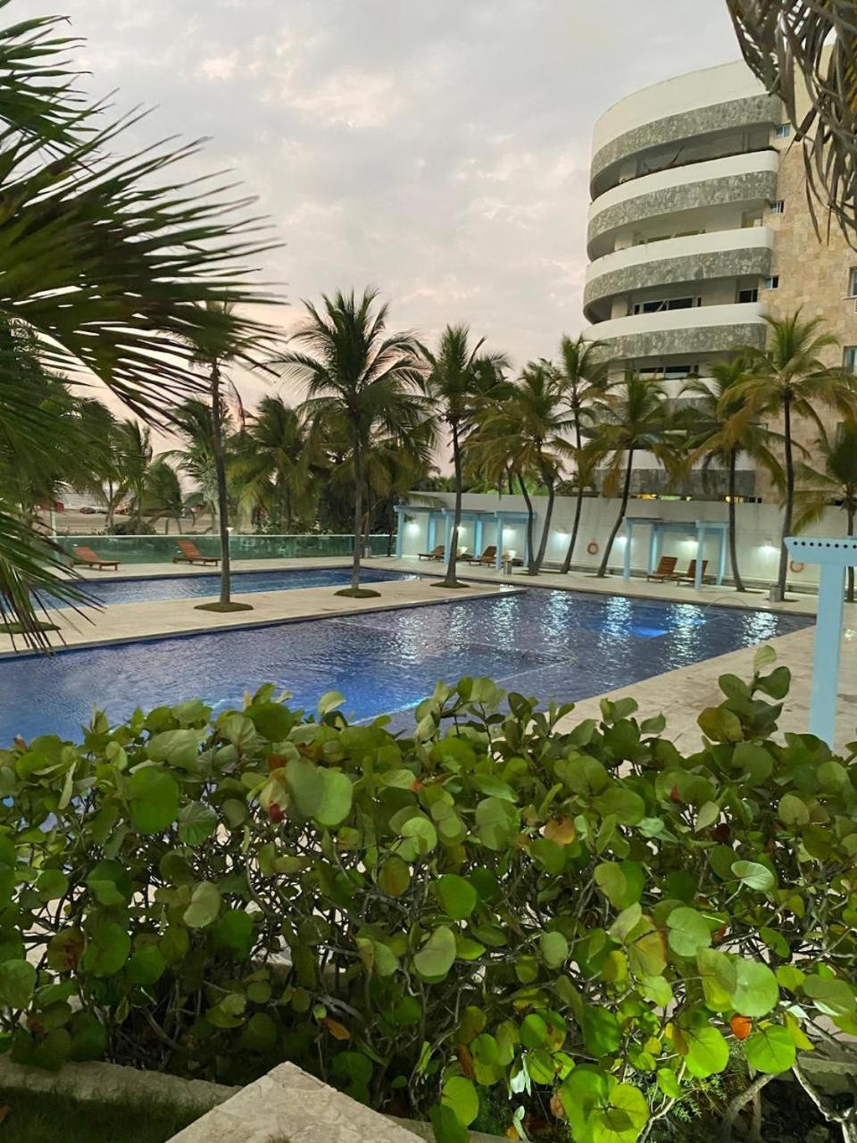 Apartamento Morros Playa Edificio Frente Al Mar 1 *